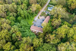 1051 3rd St SE, Hickory, NC 28602 - Photo 42