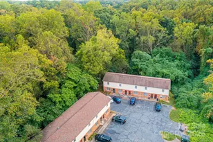 1051 3rd St SE, Hickory, NC 28602 - Photo 46