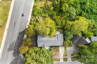 2836 Huntingtowne Farms Lane, Charlotte, NC 28210 - Photo 4