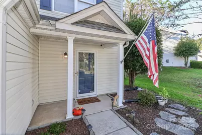 8815 Laurel Run Drive, Charlotte, NC 28269 - Photo 4