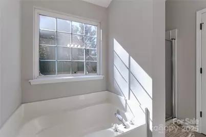 8815 Laurel Run Drive, Charlotte, NC 28269 - Photo 20