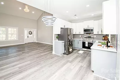 728 Sugar Plum Lane, Chester, SC 29706 - Photo 10