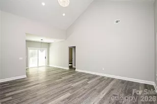 728 Sugar Plum Ln, Chester, SC 29706 - Photo 8