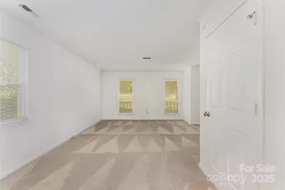 2319 Oak Leigh Drive, Charlotte, NC 28262 - Photo 16