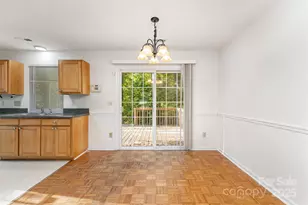 2319 Oak Leigh Dr, Charlotte, NC 28262 - Photo 6