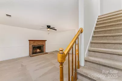 2319 Oak Leigh Drive, Charlotte, NC 28262 - Photo 12