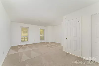 2319 Oak Leigh Drive, Charlotte, NC 28262 - Photo 14