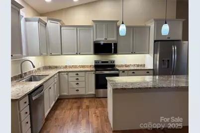 1462 Brightwater Road, Hendersonville, NC 28739 - Photo 8