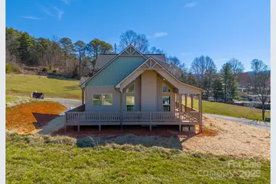 50 Fairview Street, Franklin, NC 28734 - Photo 4