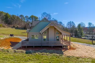 50 Fairview St, Franklin, NC 28734 - Photo 4