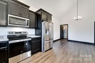 50 Fairview St, Franklin, NC 28734 - Photo 14