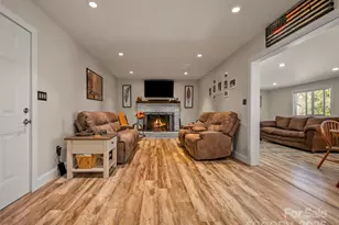 4 Daniel Dr, Fletcher, NC 28732 - Photo 18