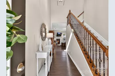 5111 Mount Clare Lane, Charlotte, NC 28210 - Photo 4