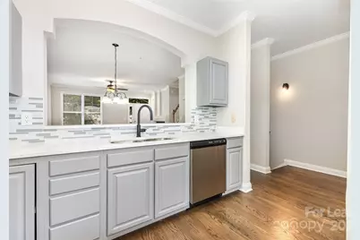 817 W 4th Street, Charlotte, NC 28202 - Photo 8