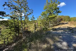 931 Mountainside Dr, Bryson City, NC 28713 - Photo 14