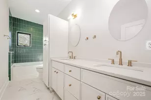 2001 Renner St, Charlotte, NC 28216 - Photo 34