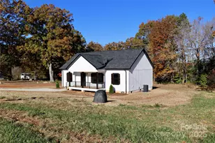 3924 E Maiden Rd, Maiden, NC 28650 - Photo 4