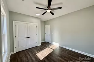 3924 E Maiden Rd, Maiden, NC 28650 - Photo 30