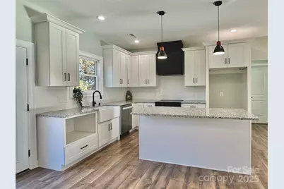 3924 East Maiden Road, Maiden, NC 28650 - Photo 14