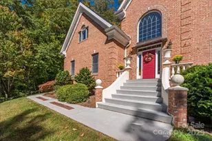 295 Laurel Ridge Dr, Waynesville, NC 28786 - Photo 4