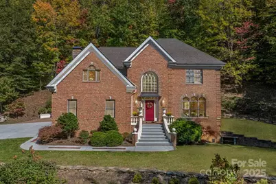 295 Laurel Ridge Drive, Waynesville, NC 28786 - Photo 2