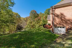 295 Laurel Ridge Dr, Waynesville, NC 28786 - Photo 38