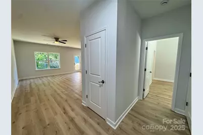 1215 1/2 Mountain Avenue, Gastonia, NC 28052 - Photo 12