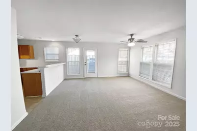 2643 Meadow Knoll Drive, Charlotte, NC 28269 - Photo 8