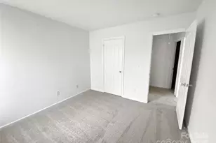 2643 Meadow Knoll Dr, Charlotte, NC 28269 - Photo 14