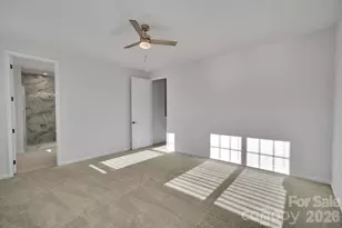 8817 Arrington Hall Dr, Charlotte, NC 28215 - Photo 14
