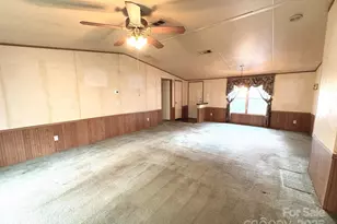 235 Myers Ln, Pageland, SC 29728 - Photo 4