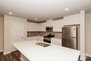 131 Arden Ct, Troutman, NC 28166 - Photo 10