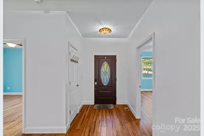 4822 Baywood Court, Charlotte, NC 28215 - Photo 10