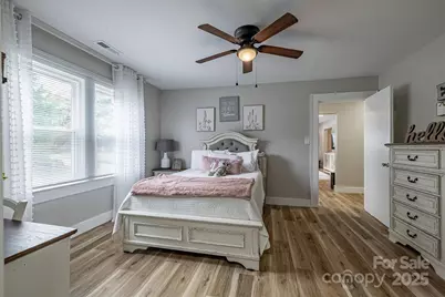 2625 20th Street Lane NE, Hickory, NC 28601 - Photo 22
