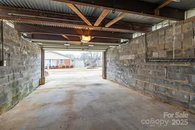 2625 20th Street Lane NE, Hickory, NC 28601 - Photo 28
