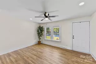 601 N 12th St, Bessemer City, NC 28016 - Photo 10