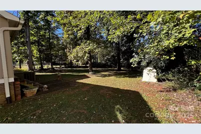 1325 Leolillie Lane, Charlotte, NC 28216 - Photo 34