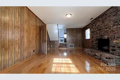 1325 Leolillie Lane, Charlotte, NC 28216 - Photo 16