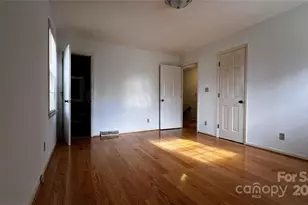 1325 Leolillie Ln, Charlotte, NC 28216 - Photo 26