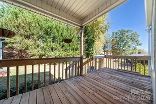 400 Woodson Ct, Spartanburg, SC 29303 - Photo 34