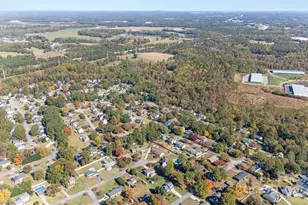 400 Woodson Ct, Spartanburg, SC 29303 - Photo 44