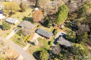 2033 Kimway Dr, Matthews, NC 28105 - Photo 32