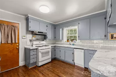 2033 Kimway Drive, Matthews, NC 28105 - Photo 16