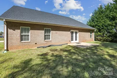 1648 Williamsburg Drive, Rock Hill, SC 29732 - Photo 4