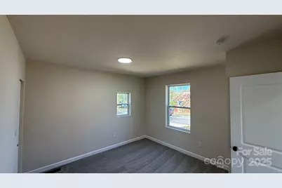 227 W 11th Street, Salisbury, NC 28144 - Photo 14