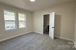 227 W 11th St, Salisbury, NC 28144 - Photo 10