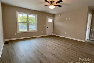 406 Grace St, Salisbury, NC 28144 - Photo 2