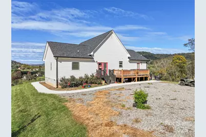 303 Johnson Farm Road, Canton, NC 28716 - Photo 2