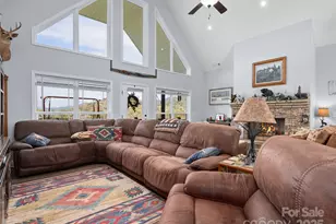 303 Johnson Farm Rd, Canton, NC 28716 - Photo 18