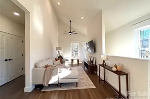 1006 Padgett Pl, Black Mountain, NC 28711 - Photo 6